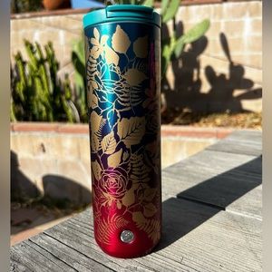 Starbucks Hot/cold vacuum insulated tumbler!!